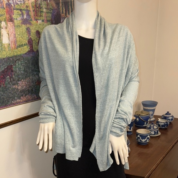 Theory Linen and Silk Light Blue Cardigan Size Medium New - Picture 2 of 6